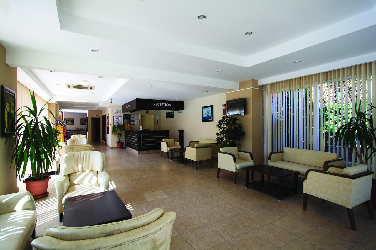 Helios Hotel Side Luaran gambar